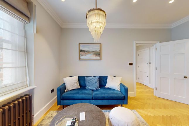 Thumbnail Flat to rent in Wimpole Street, London