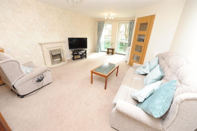 Apartment 52, Jowett Court, Highfield Road, Bradford photo 2