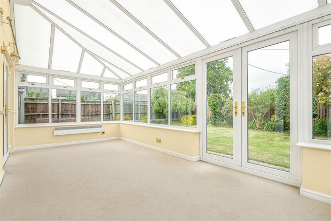 5, Skinner Road, Launton photo 4
