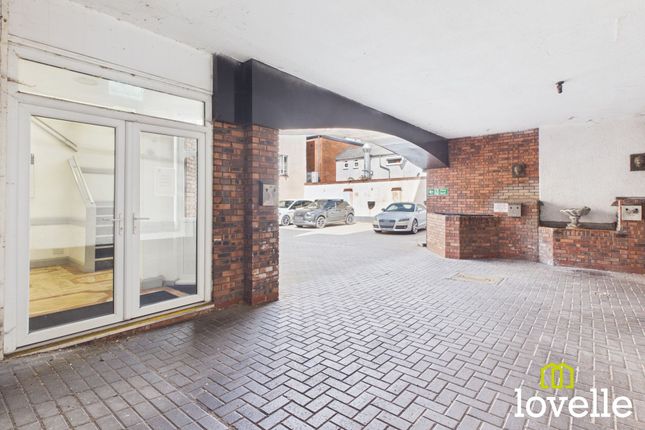 Apt 309, Ferens Court, Hull photo 5