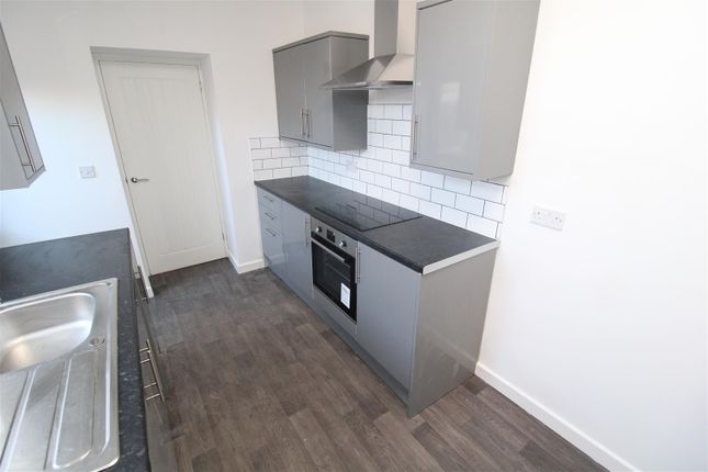 Howard Street, Tonypandy photo 4