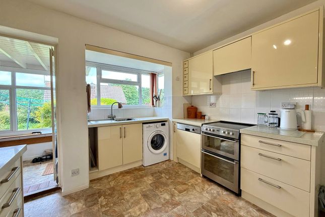 2, Ratton Drive, East Sussex photo 4