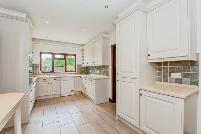 Downside, Barton Road, Wisbech photo 3