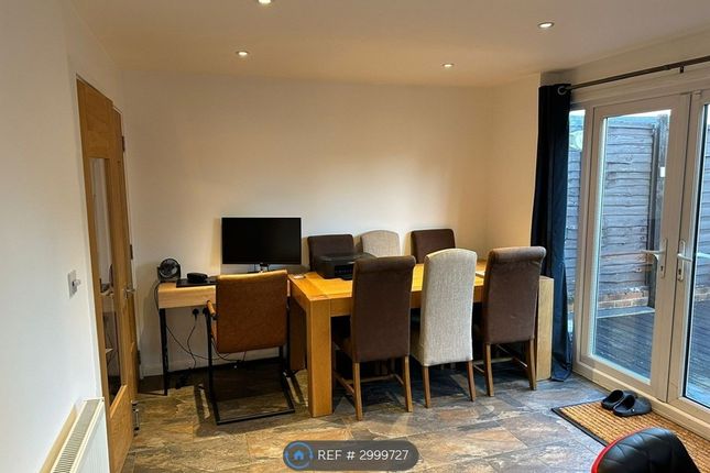 Poynders Hill, Hemel Hempstead photo 4