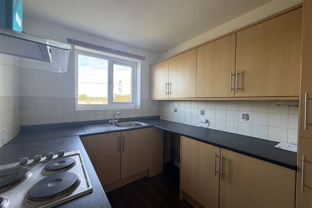 Flat, 805, Atherton Road, Wigan photo 3