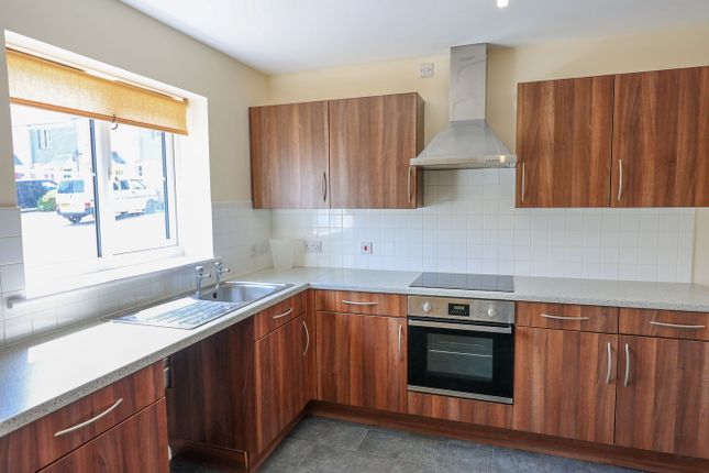 70c, Penwithick Park, ST AUSTELL photo 4