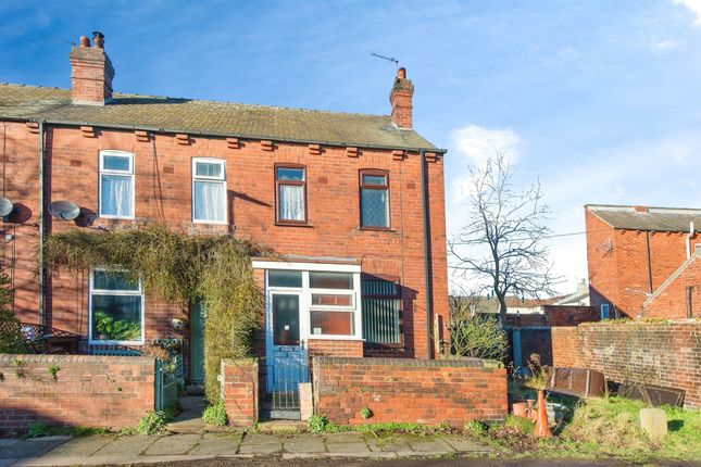 End terrace house for sale in Victoria Street, Castleford