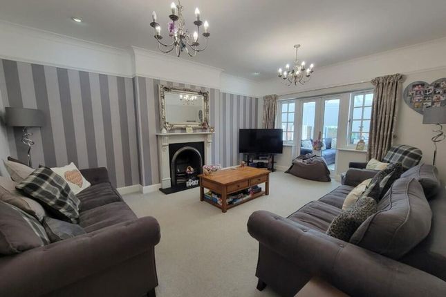 32 Exeter Road, Ipswich photo 2