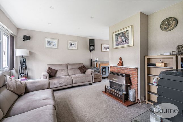 Priors Croft, Woking photo 3