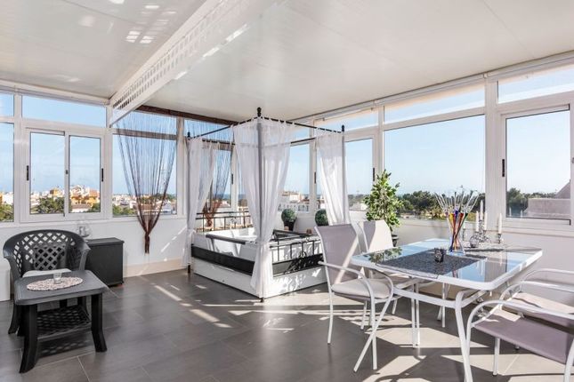Thumbnail 2 bed apartment for sale in Torrevieja, Alicante, Spain