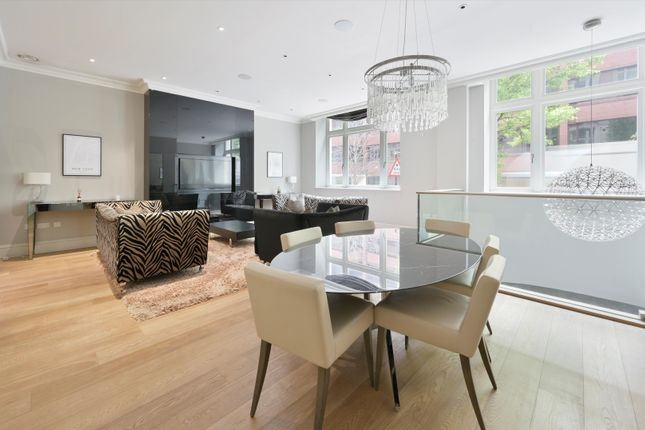 Thumbnail Flat to rent in Sterling Mansions, Leman Street, London