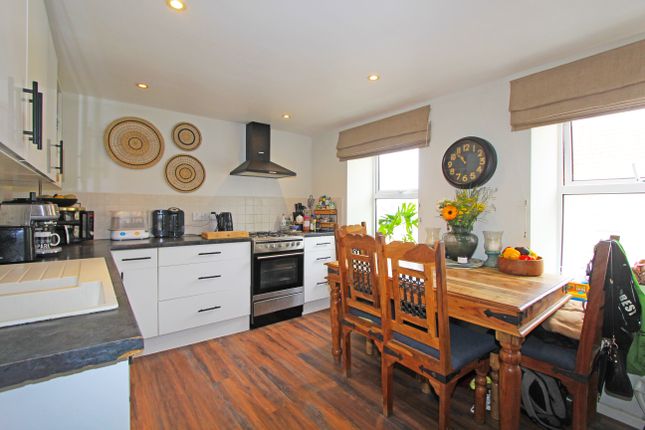 44 High Street, High Street, Alderney  photo 3