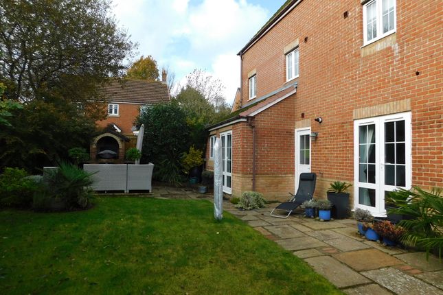 Town house for sale in Amey Gardens, Totton
