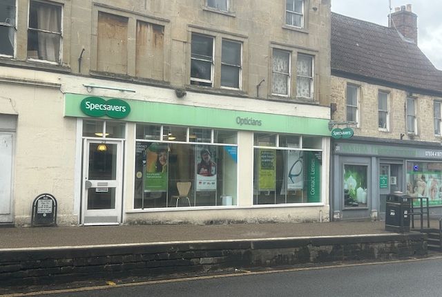 Retail premises to let in Bank Street, Melksham