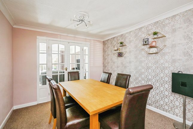 93, Aughton Lane, Sheffield photo 4