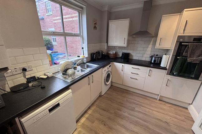 5, William Street, Didsbury photo 5