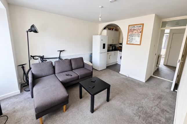 Barforth Lodge, 49,Flat 3, Barforth Road, London photo 3