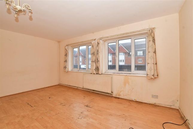 Flat for sale in High Street, Banstead, Surrey