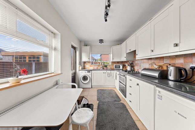 8 Norbury Avenue, Warrington photo 3