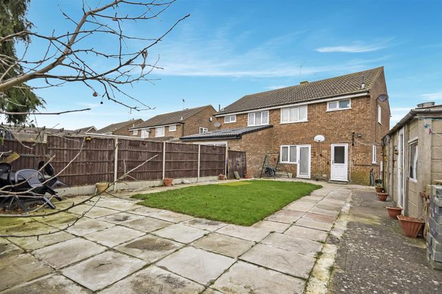 3-bed semi-detached on 15, Stavanger Close, Corby, £220,000