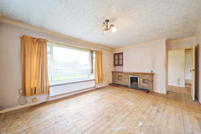 Semi-detached bungalow for sale in Foxdale Avenue, Thorpe Willoughby, Selby