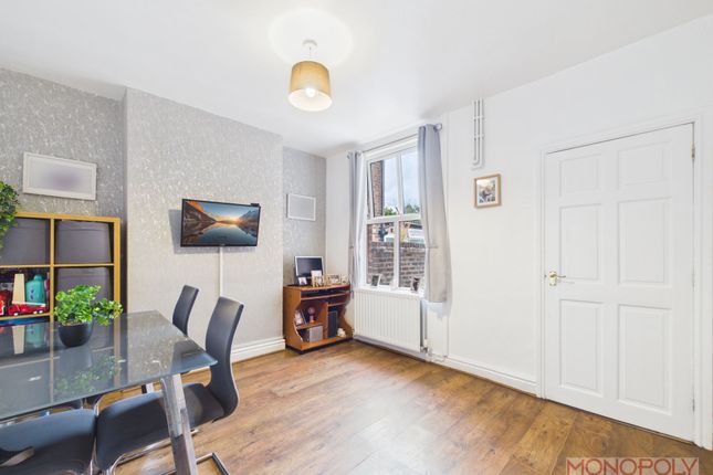 30 Bersham Road, Wrexham photo 3