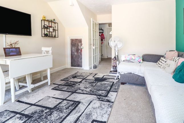 13 Torre Abbey, Bedford photo 4