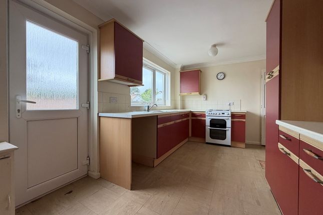 78 Higher Westonfields, Totnes photo 3
