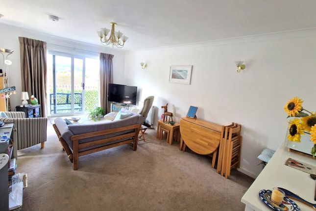 Ashley House,Flat 10, Raddenstile Lane, Exmouth photo 3