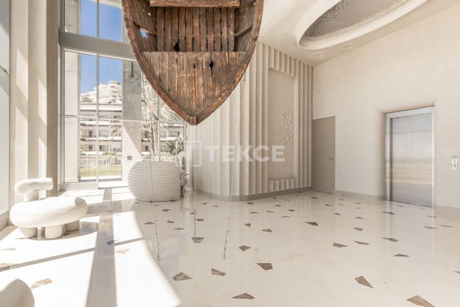 Apartment for sale in Playa De Poniente, Benidorm, Alicante, Spain