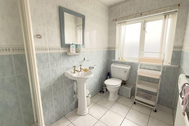 Ensuite Shower Room