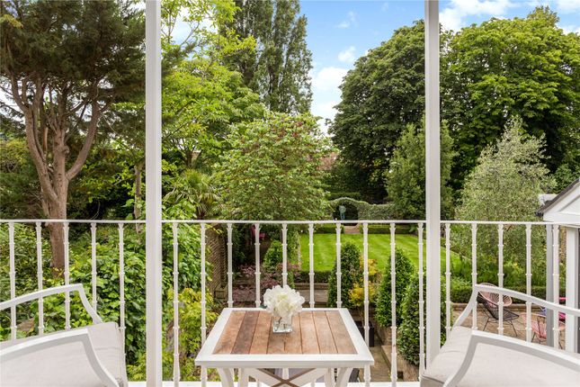5 Bed Terraced House For Sale In Castelnau Barnes London Sw13