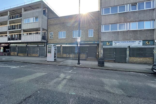 Retail premises to let in London