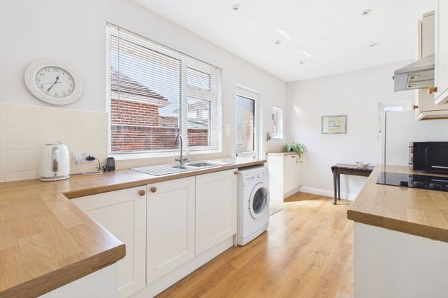 22, Wiston Avenue, Worthing photo 3