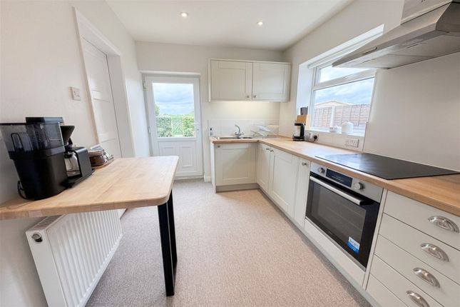 14, Langford Road, Lostock Gralam, Northwich photo 4