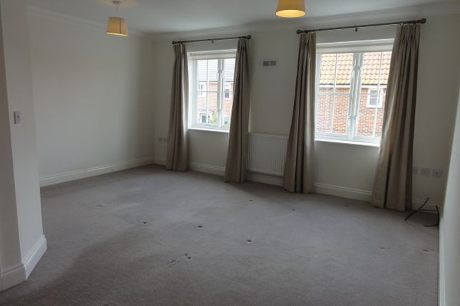 25, East Close, Bury St Edmunds photo 4