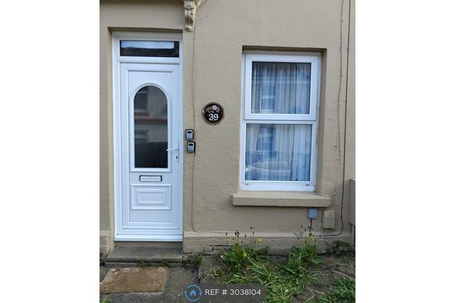 Clarendon Place, Dover photo 2