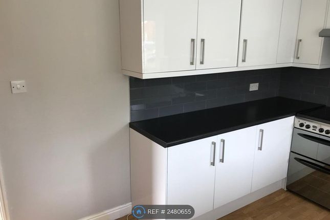 White Gloss Units, Space For Fridge/F &amp; Wash m/c
