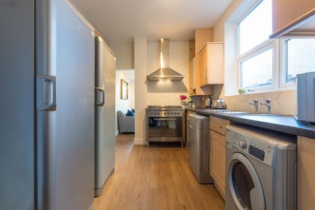 5, Heyward Road, Portsmouth photo 4