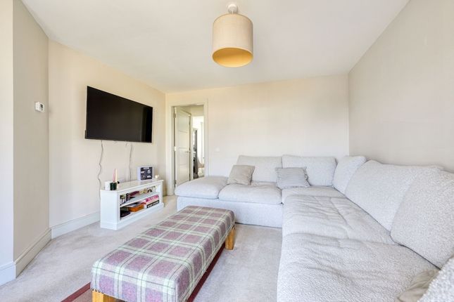 38 Dunain Square, Inverness photo 3