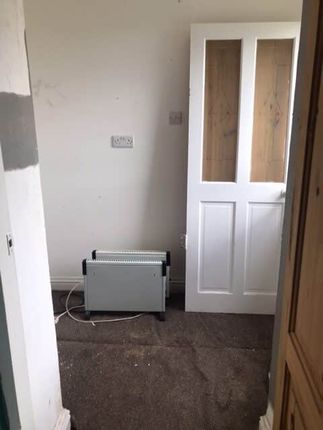 3, Nelson Street, Newmilns photo 4