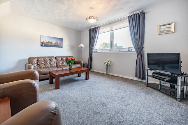 72 Brownsdale Road, Rutherglen, Glasgow photo 5
