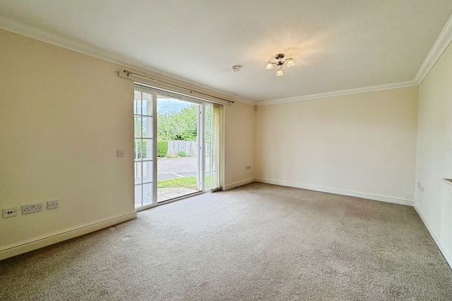 Flat 10, Avalon Court London Road, Marlborough photo 4