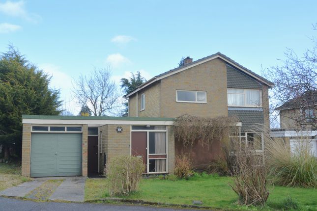 Thumbnail Detached house for sale in Queens Drive, Falkirk, Stirlingshire