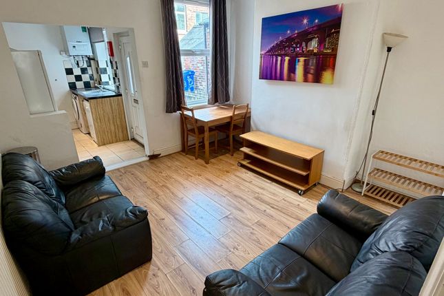 31 Harefield Road, Sheffield photo 2