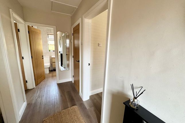 3, Alumbrook Avenue, Holmes Chapel photo 4