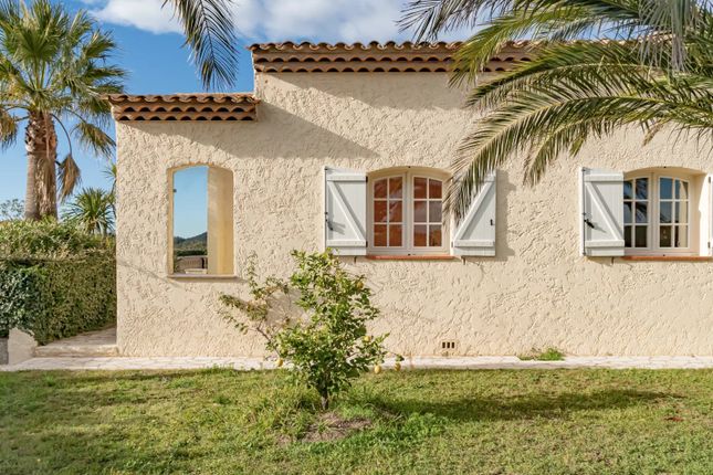 Villa for sale in Les Adrets De l Esterel, Cannes Area, French Riviera