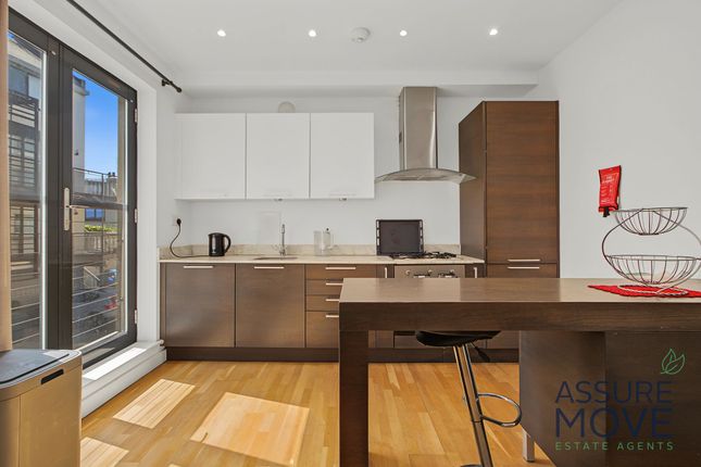 7 Audora Court The Campsbourne, London photo 2