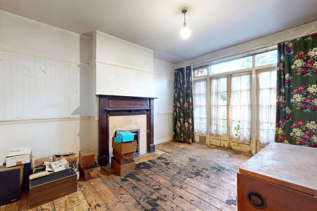 40, Mayfield Road, North Chingford photo 3