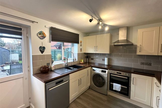 2, Smith Way, Somerset photo 4
